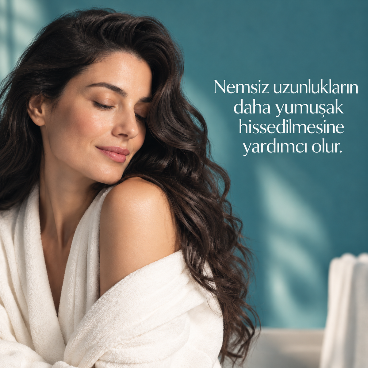 Oz Wet Therapy — Şampuan — Nemsiz uzunlukların daha yumuşak hissedilmesine yardımcı olur.